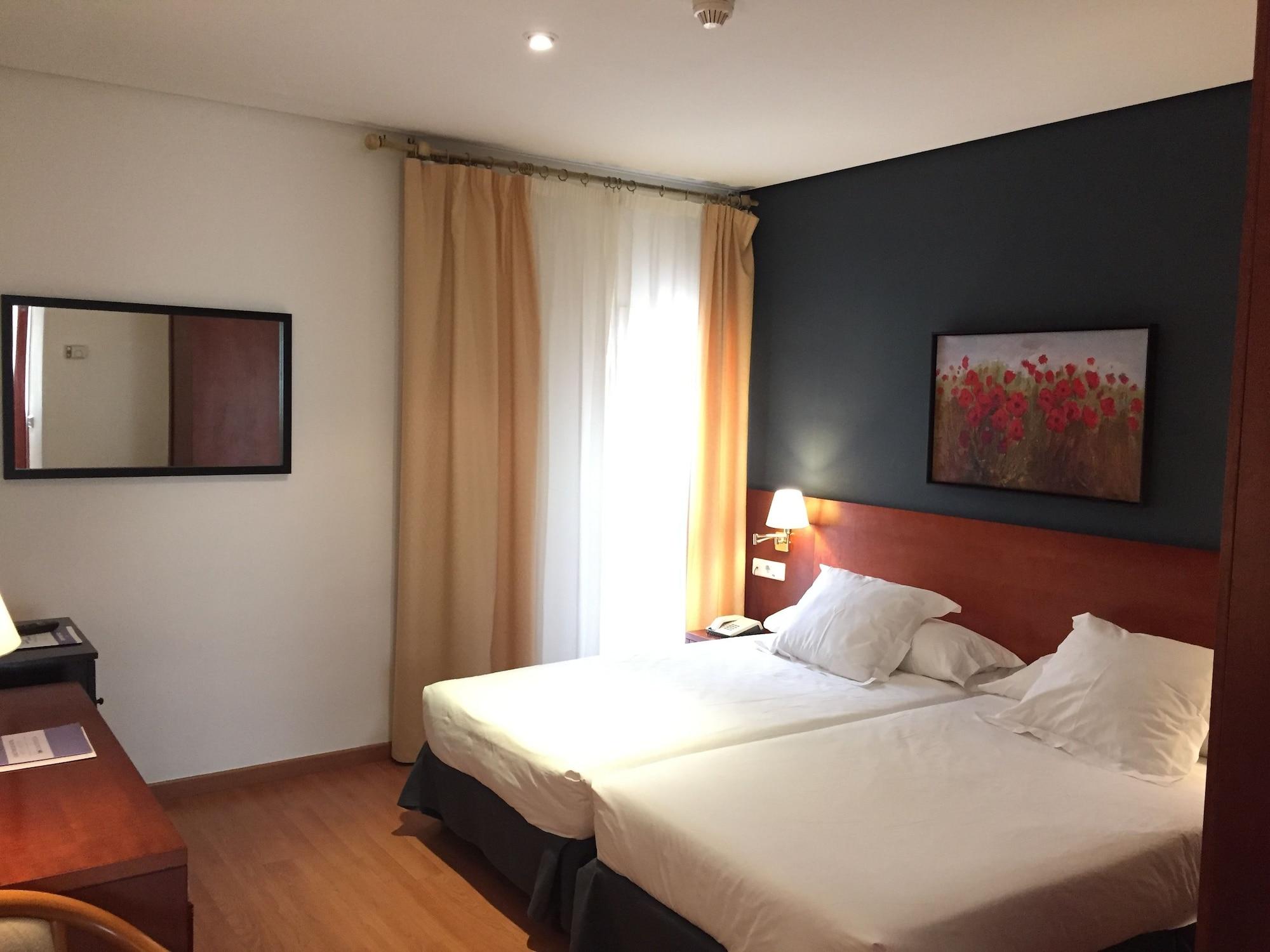 Trh Ciudad De Baeza Hotel Bagian luar foto
