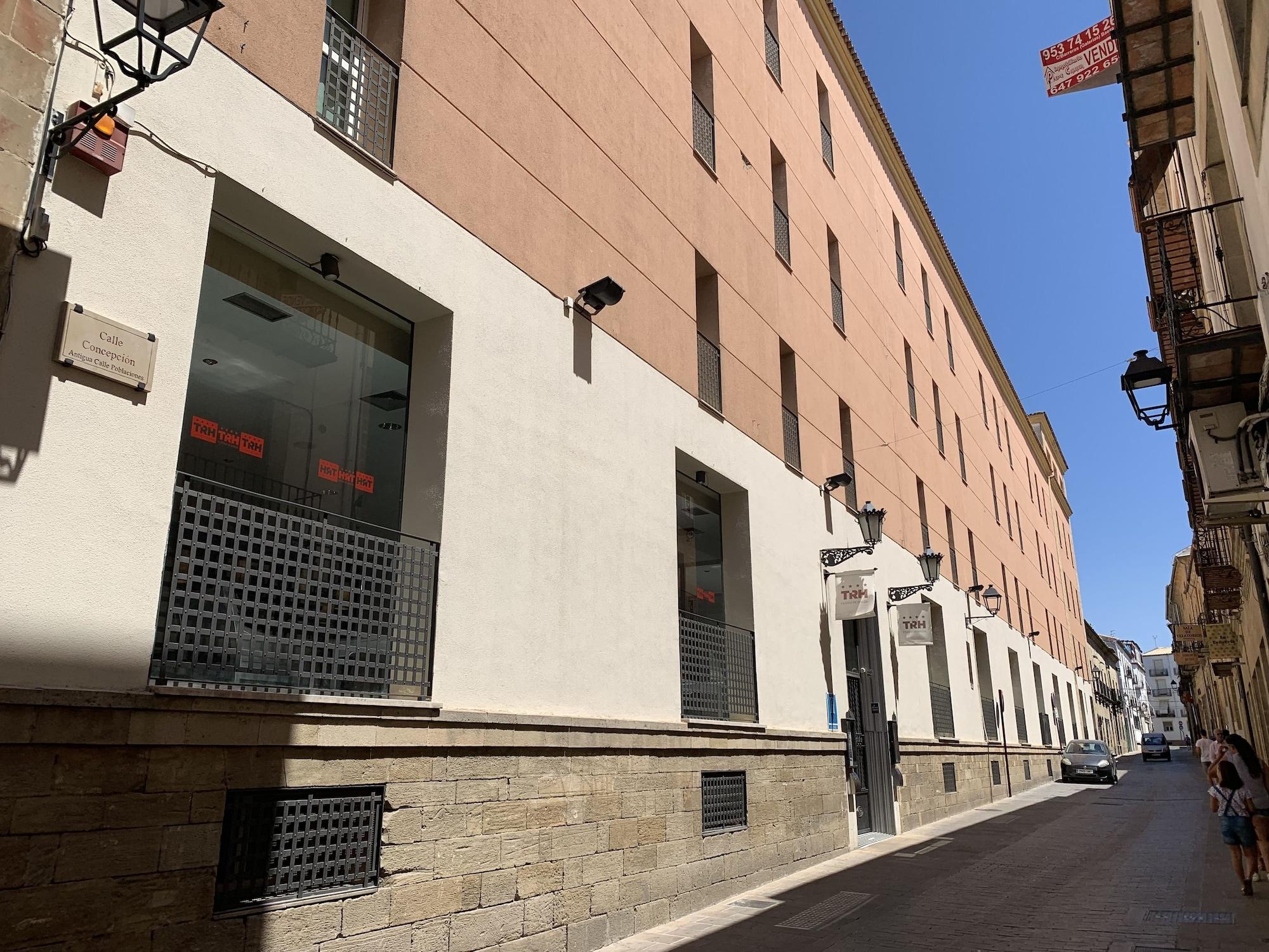 Trh Ciudad De Baeza Hotel Bagian luar foto