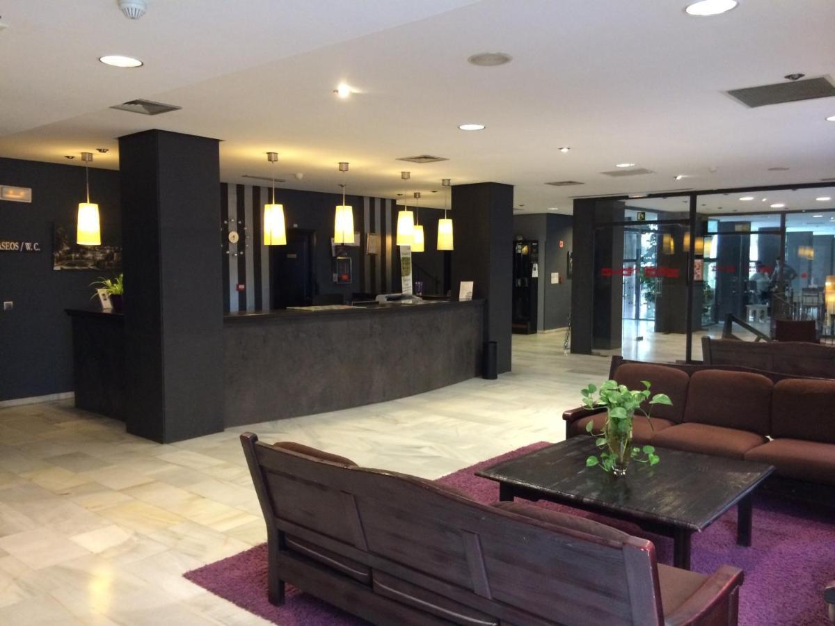 Trh Ciudad De Baeza Hotel Bagian luar foto