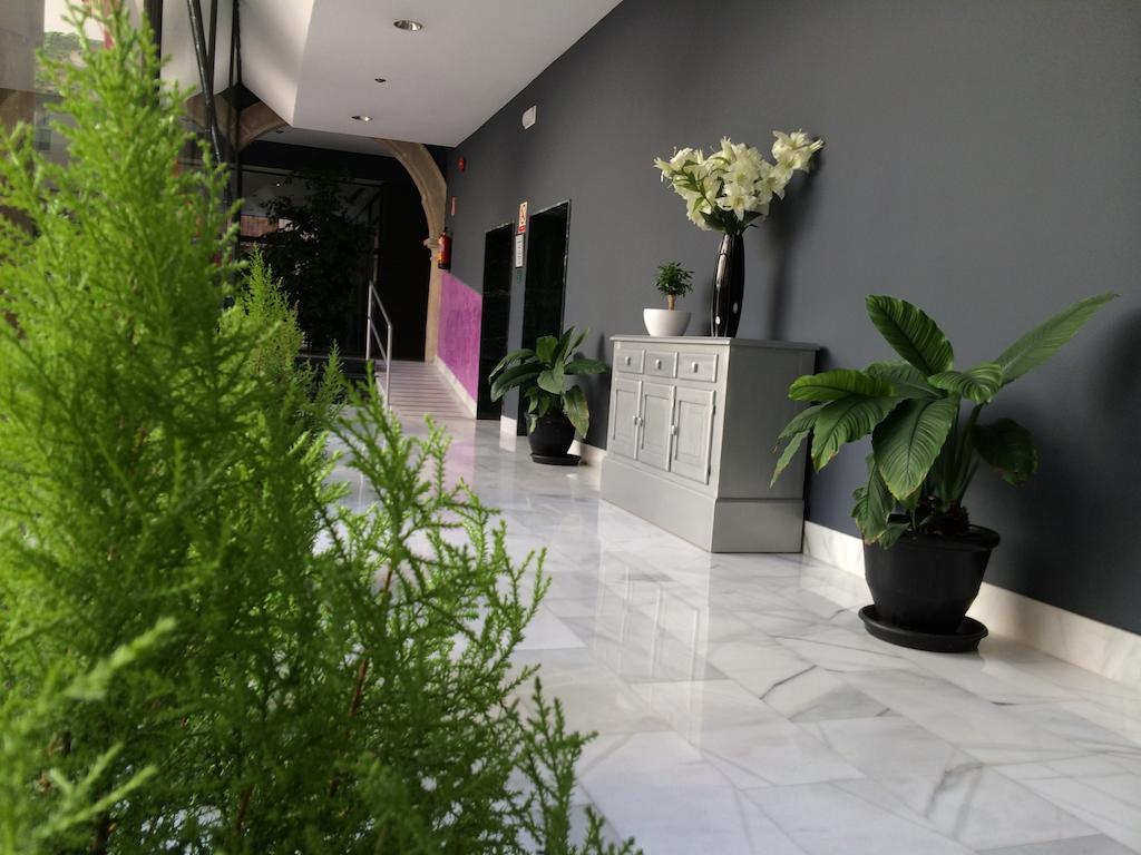 Trh Ciudad De Baeza Hotel Bagian luar foto